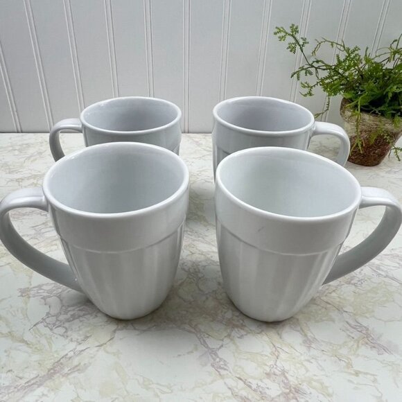 Corningware Set of 4 French White Porcelain Coffee Mugs - Picture 6 of 11